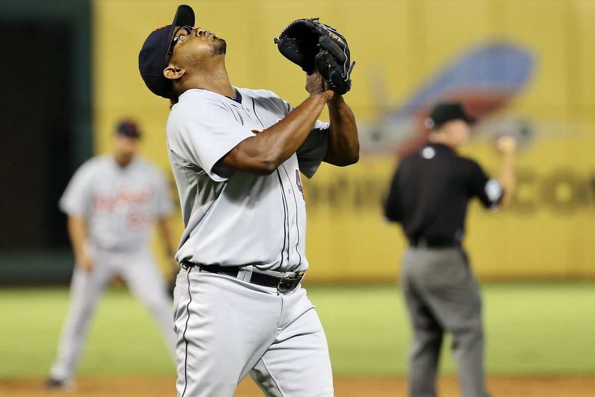Jose Valverde and the Miami Marlins are rumored to be at least in talks for a one-year deal.