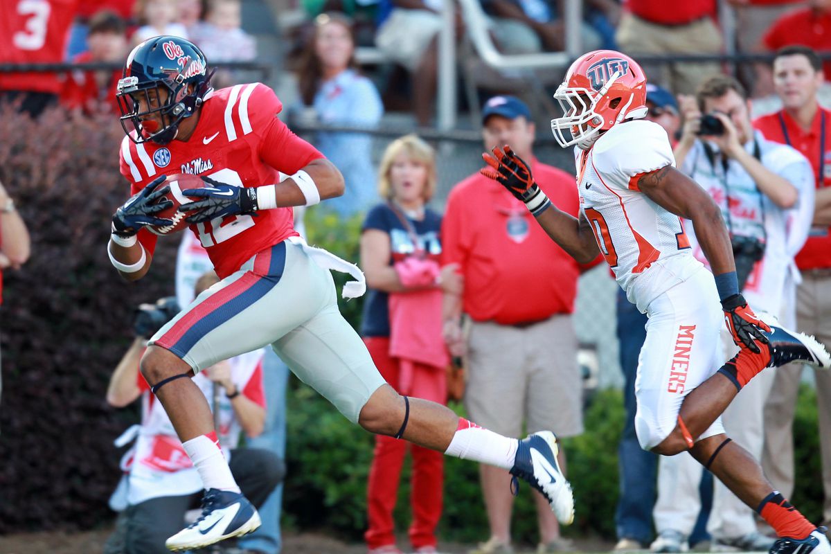 Ole Miss WR Donte Moncrief could be a viable option for 49ers in round two or three.