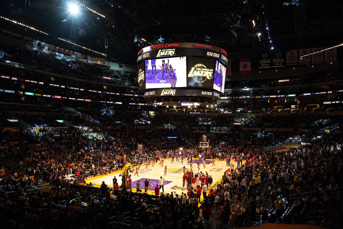 General view before the Los Angeles Lakers play against the Cleveland Cavaliers in the first half at Staples Center.