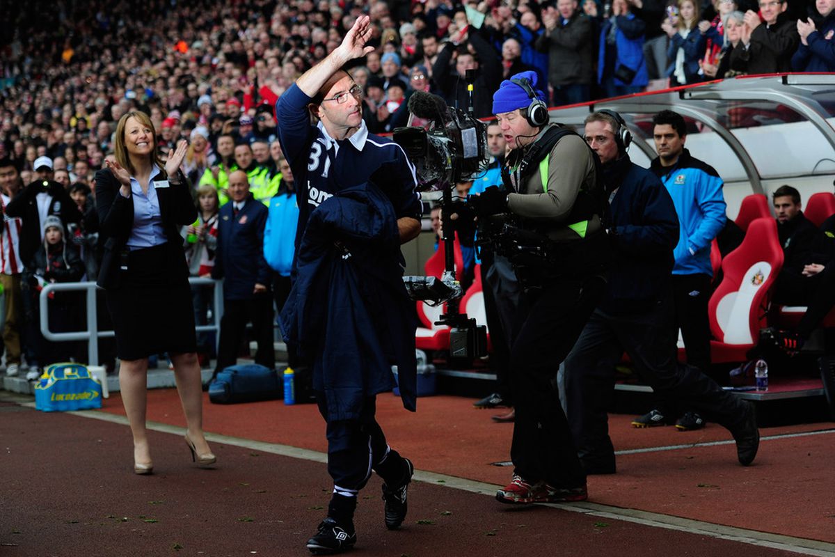 New Sundeland manager Martin O' Neill waves to the fans before the Barclays premier league game between Sunderland and Blackburn Rovers at Stadium of Light.