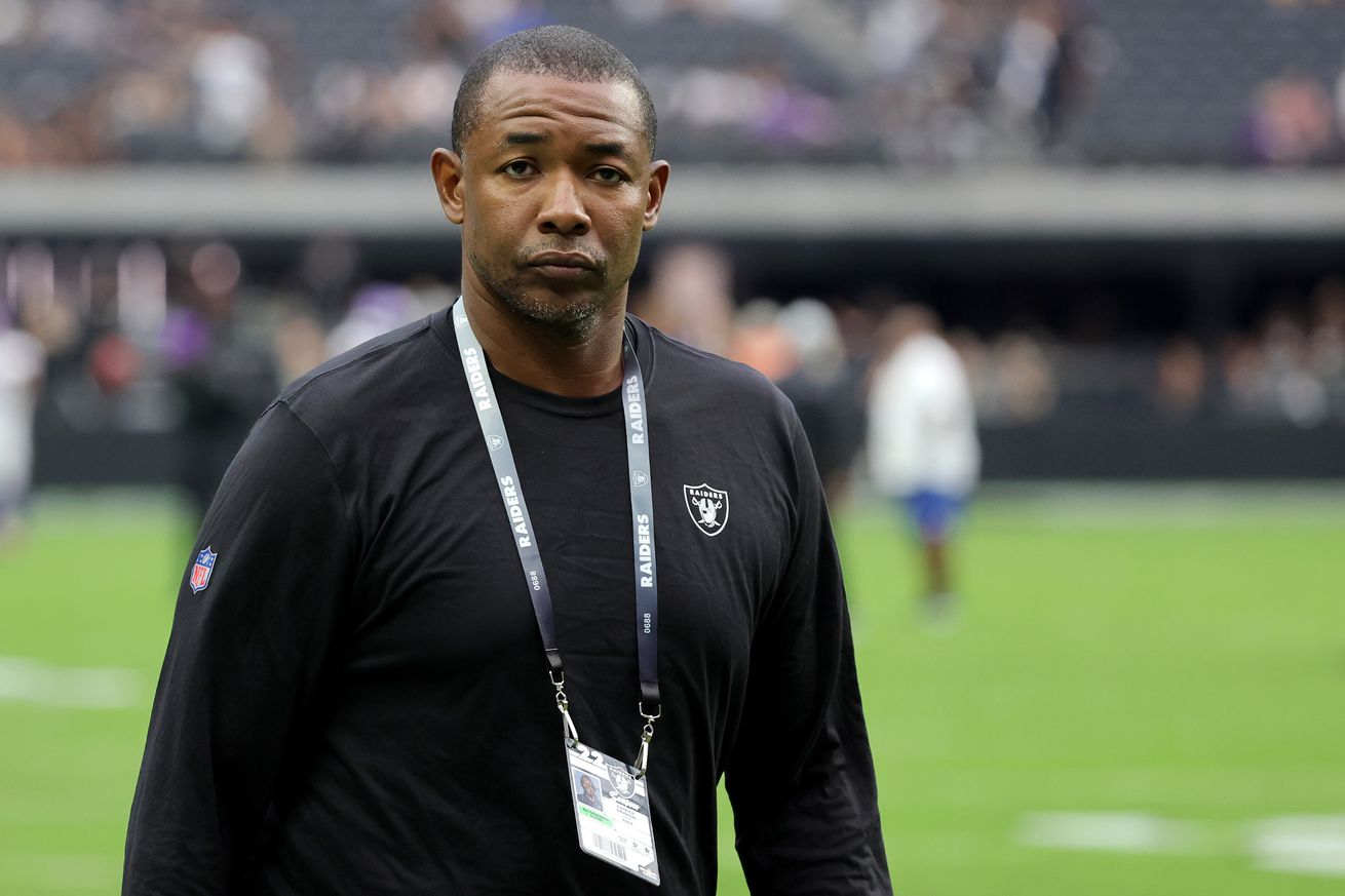Raiders defensive coordinator Patrick Graham to be head coach in Senior Bowl