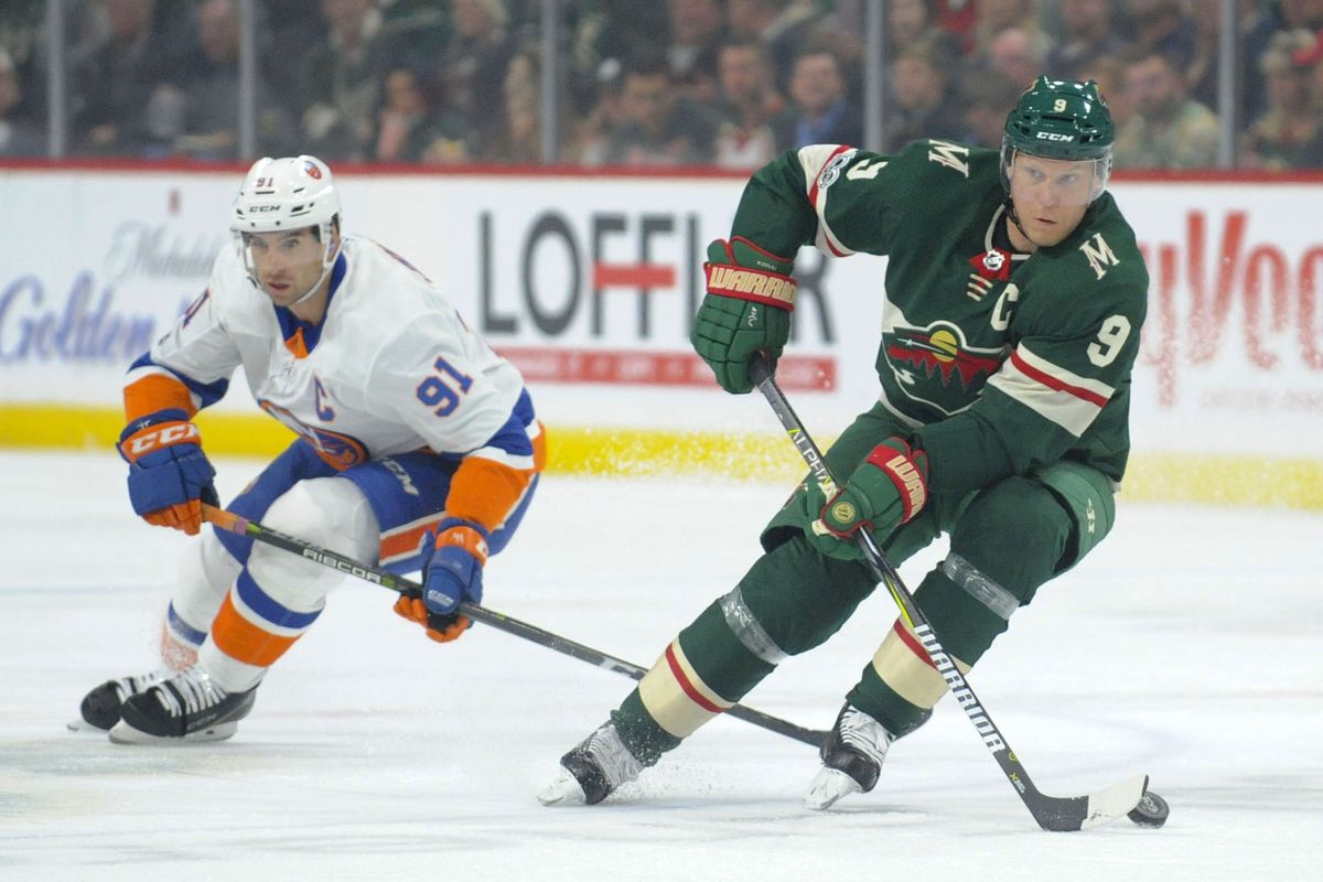 NHL: New York Islanders at Minnesota Wild