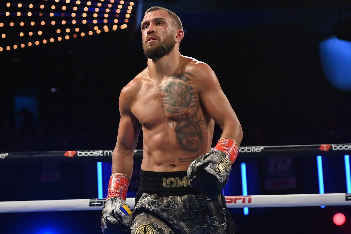 Vasiliy Lomachenko returned with a win, plus more from this past week in boxing