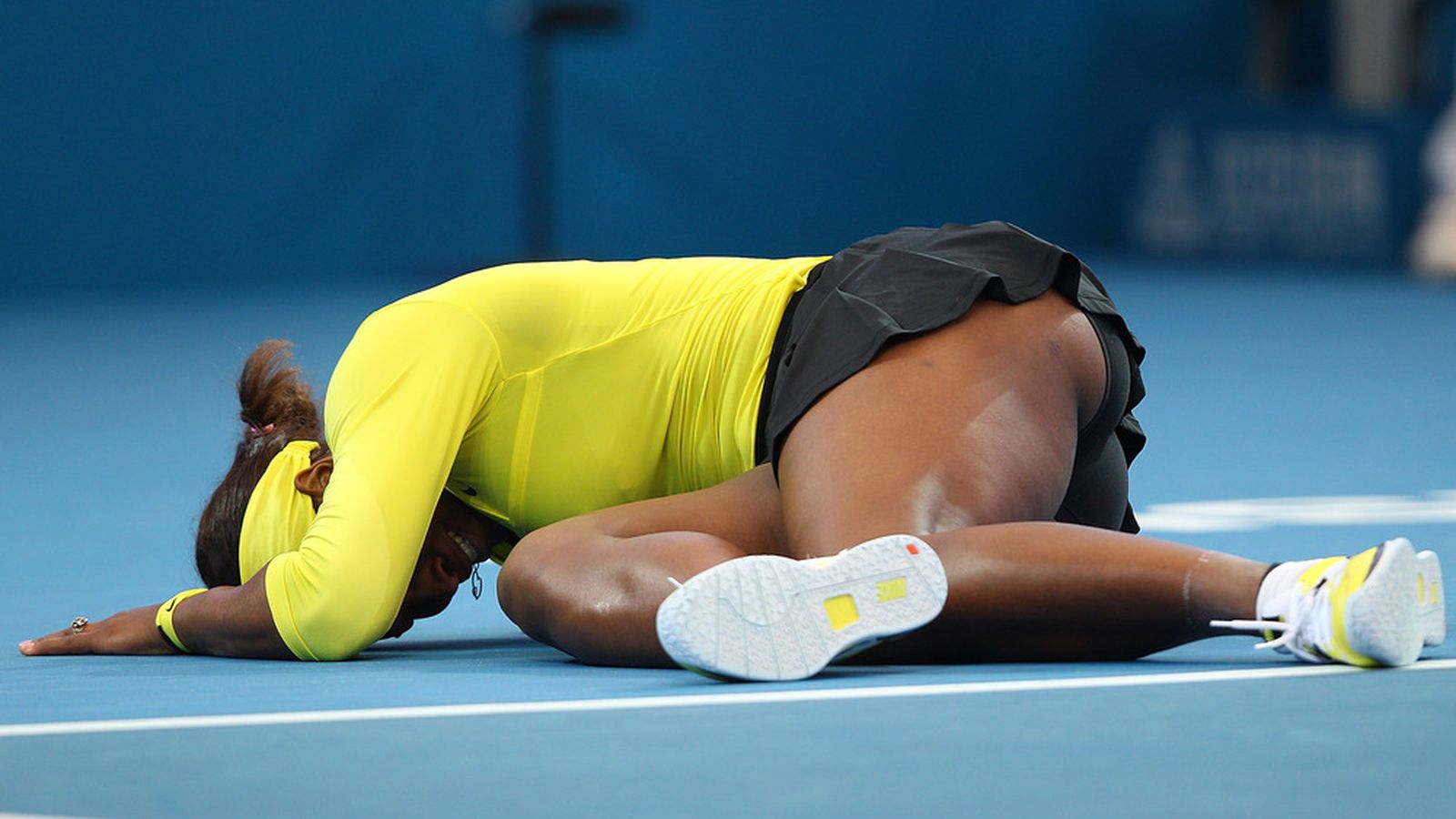 Brisbane Open 2012: Serena Williams Injures Ankle, Still Wins