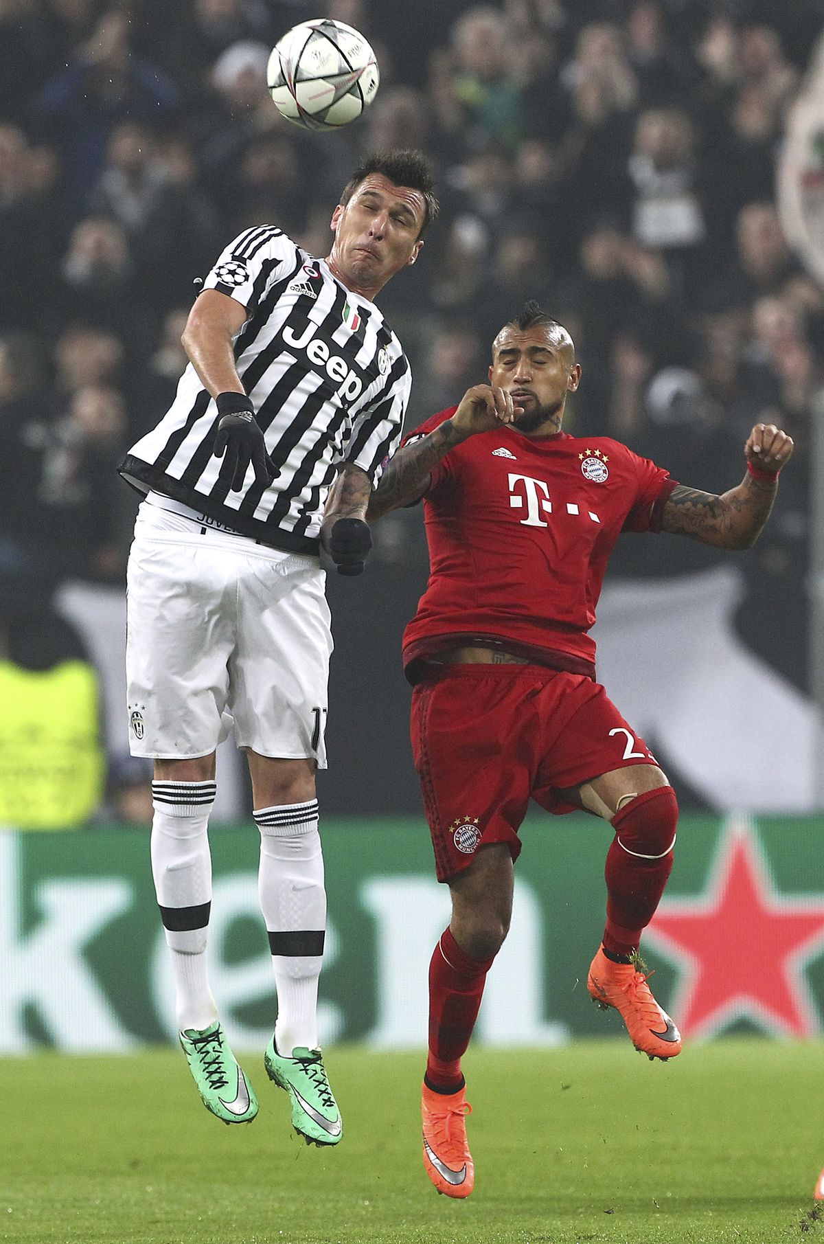 Juventus  v FC Bayern Muenchen  - UEFA Champions League Round of 16