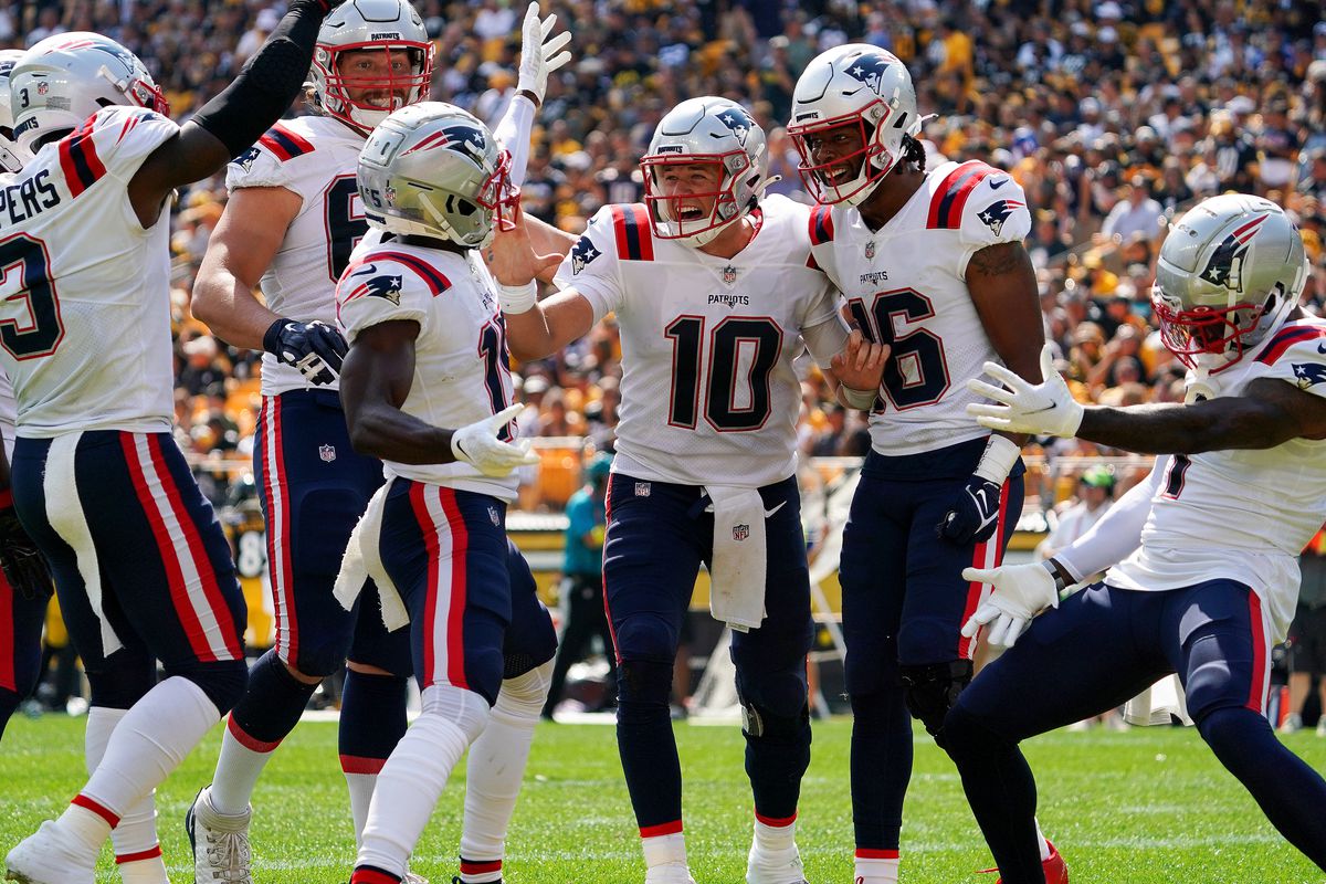 New England Patriots (17 Vs. Pittsburgh Steelers (14) At Heinz Field