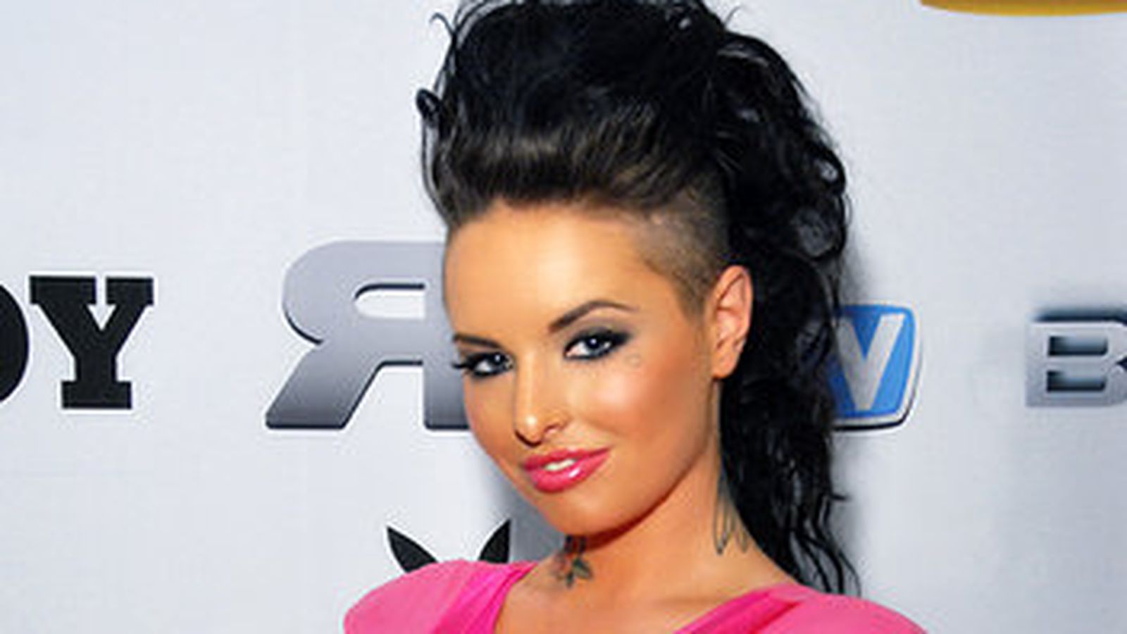 Opinion: The MMA community can prove something positive by helping Christy  Mack - Bloody Elbow