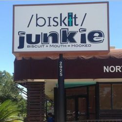 Biskit Junkie signage.