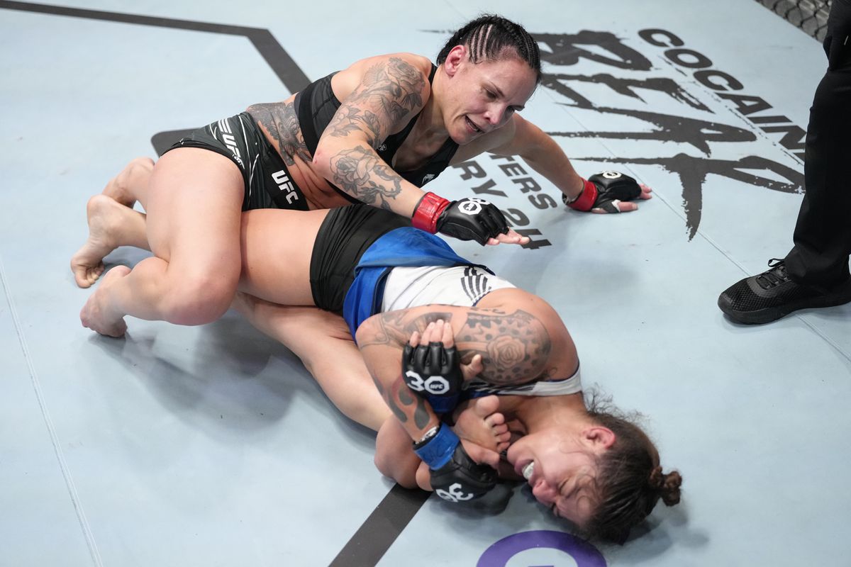 Mayra Bueno Silva&nbsp;picked up the first kneebar submission in the UFC in 2023 at UFC Vegas 69