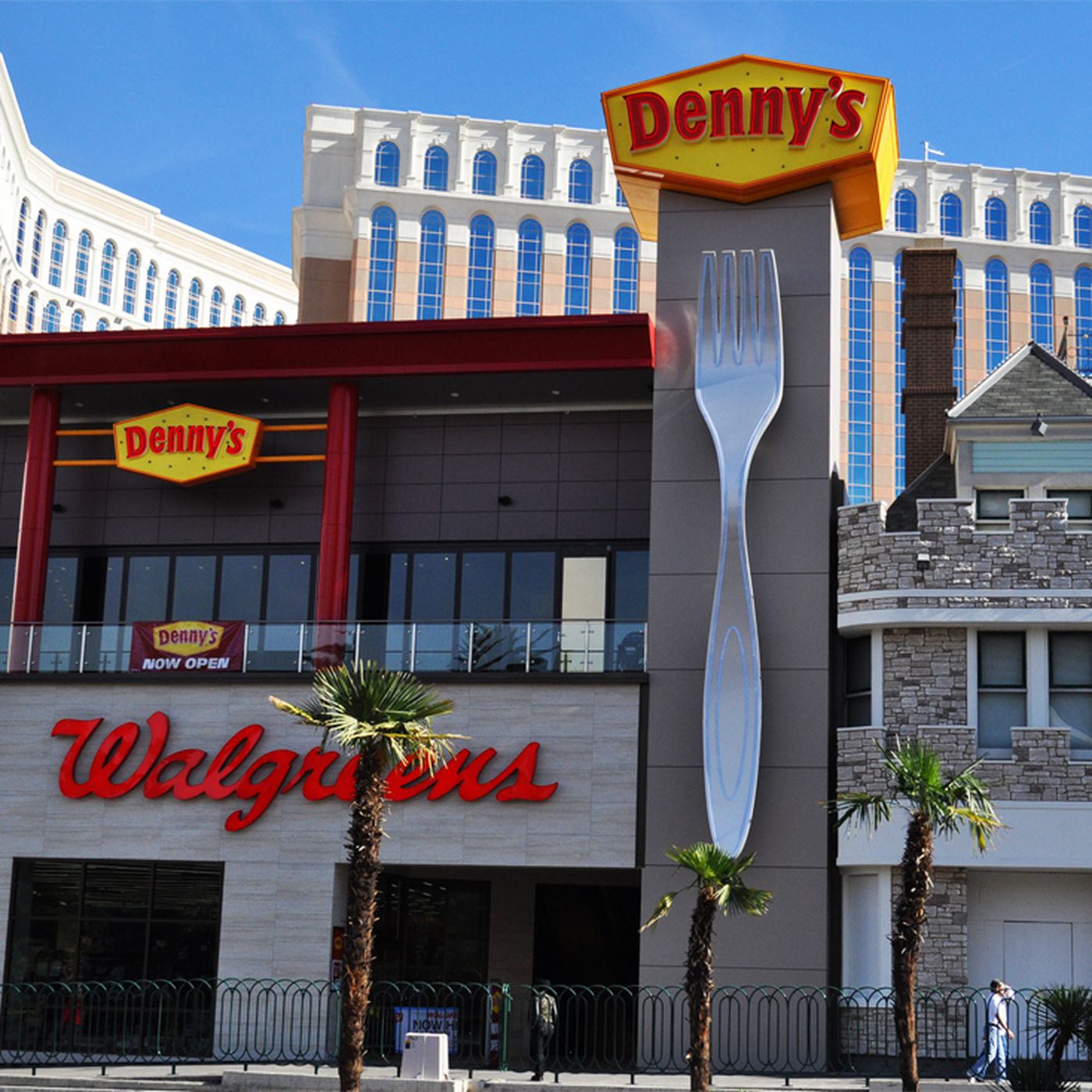 Nation's No. 1 Denny's Reopens On The Strip - Eater Vegas