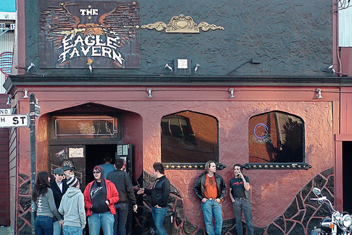  The Eagle Tavern 