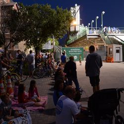 9:00 p.m. Small crowd on Waveland waiting for fireworks to start - 