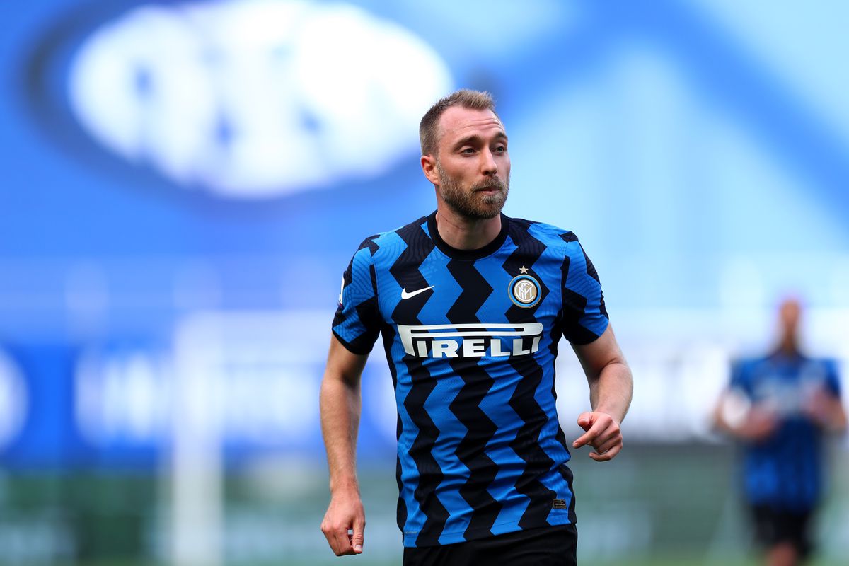 Christian Eriksen of Fc Internazionale looks on during the...