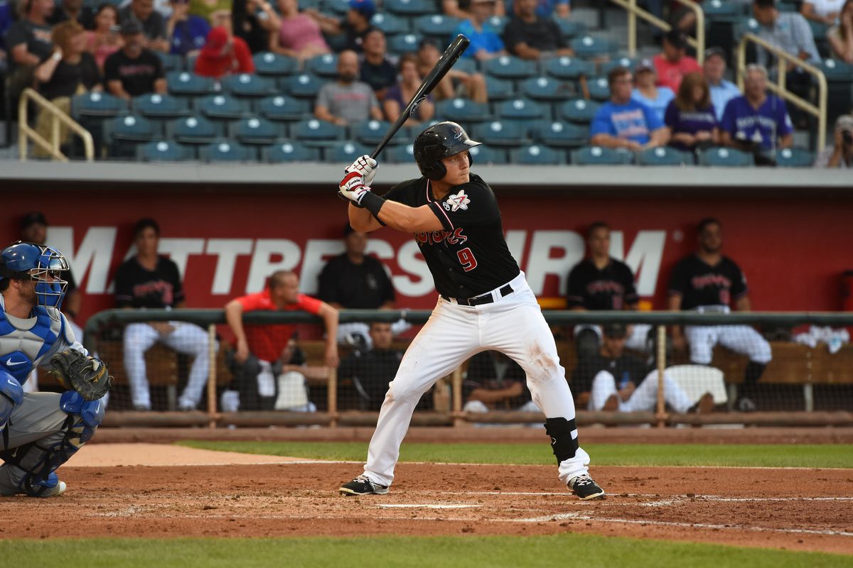 Pat Valaika hit for the Isotopes' second cycle of the season as Albuquerque defeated Fresno. 