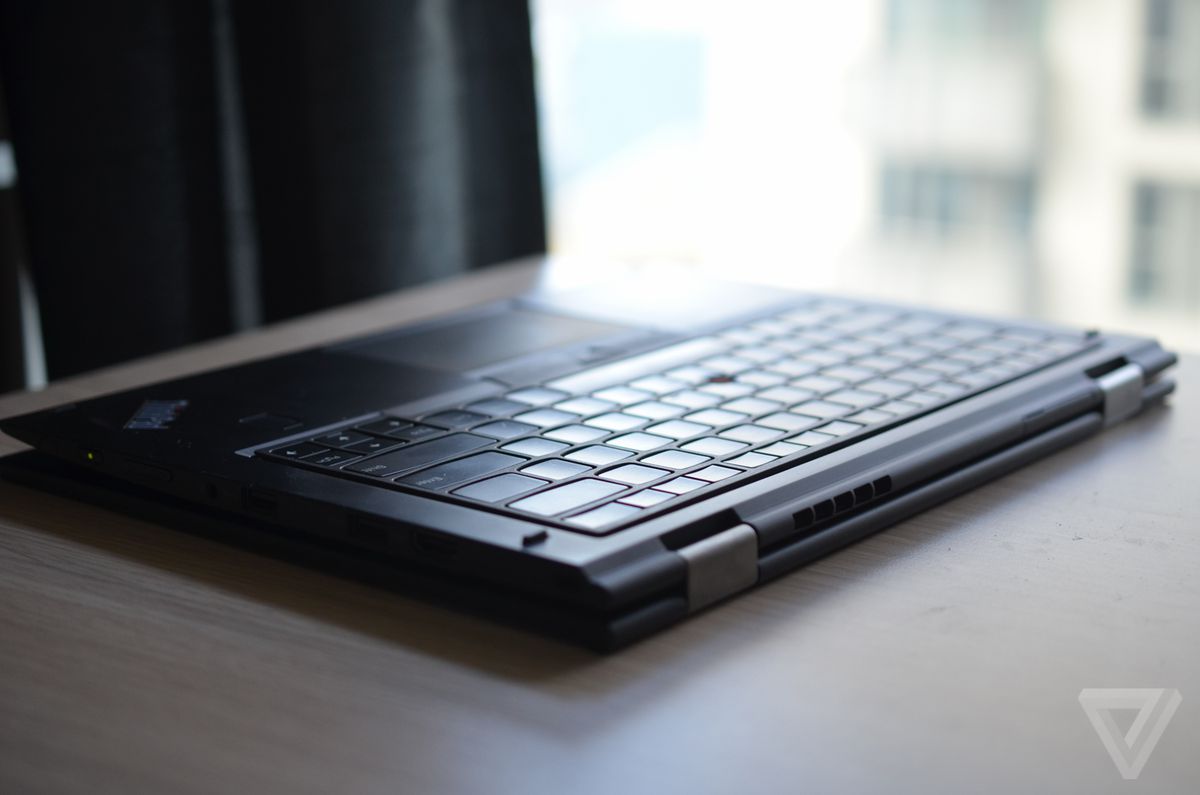 Lenovo ThinkPad X1 Yoga review 12