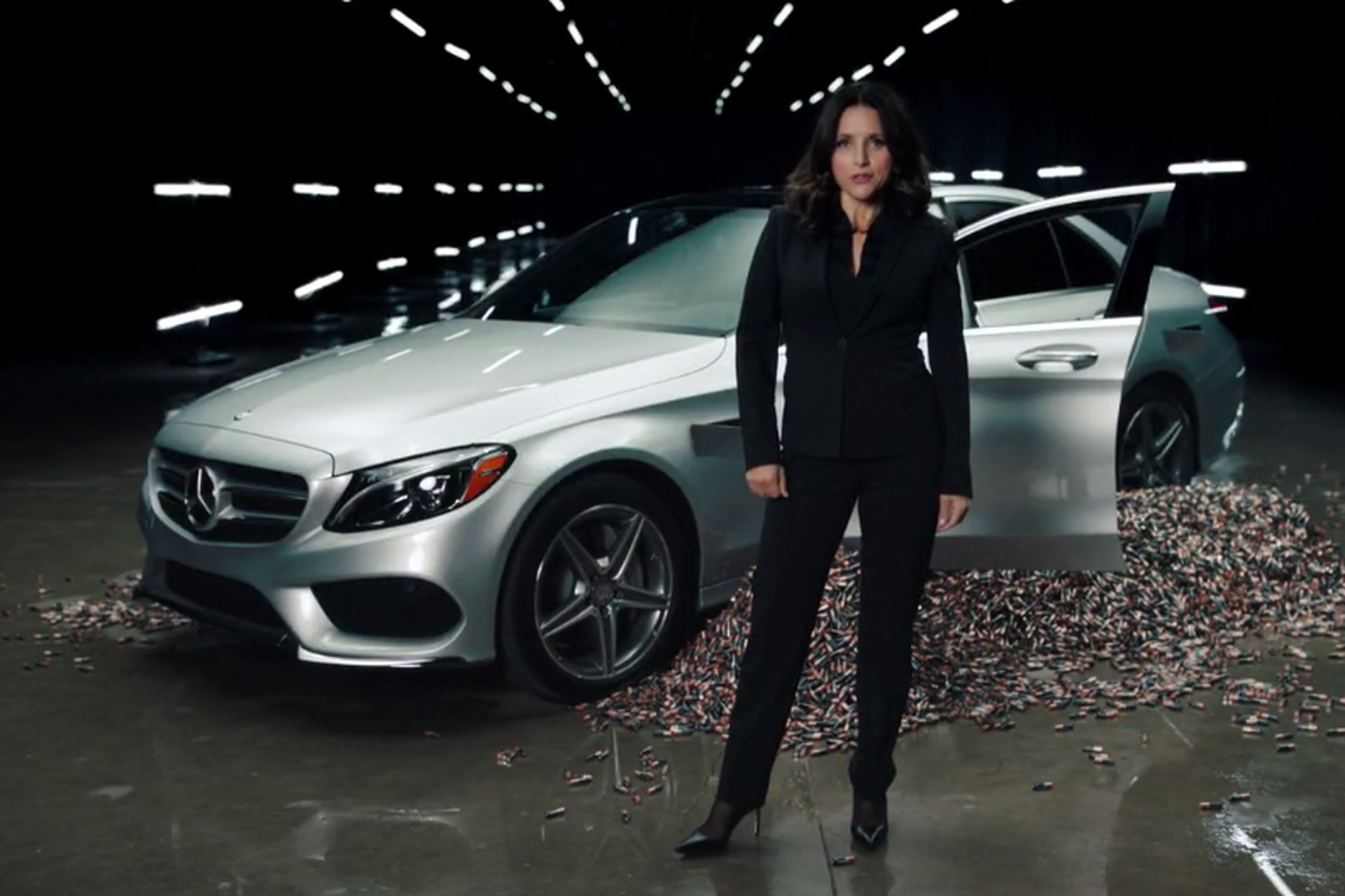 Mercedes-Benz responds to SNL's AA-battery powered car with its own goof -  The Verge