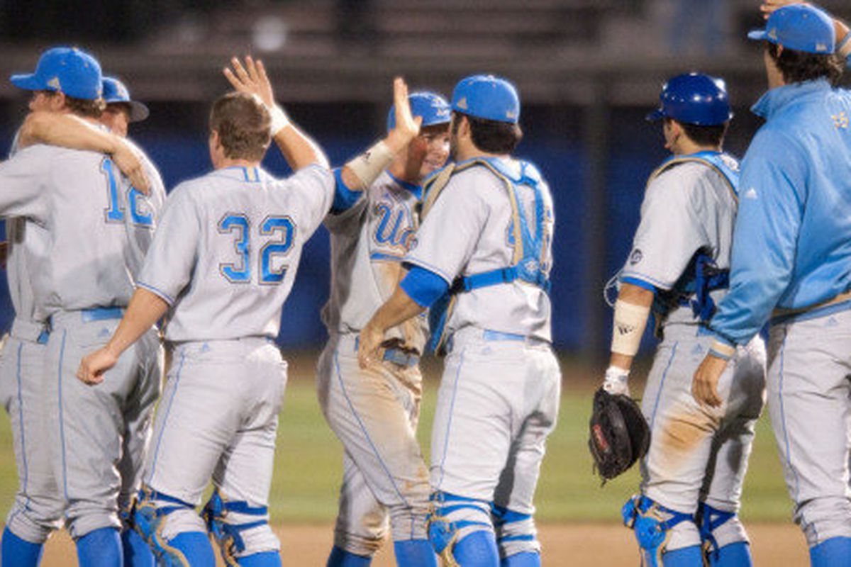 Can UCLA high five after the school's first CWS win on Saturday (Photo Credit: Official Site)