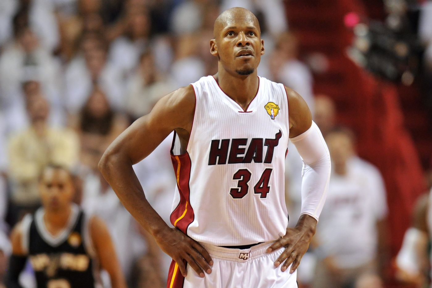 Atlanta Hawks trying to get in mix for Ray Allen, per report.
