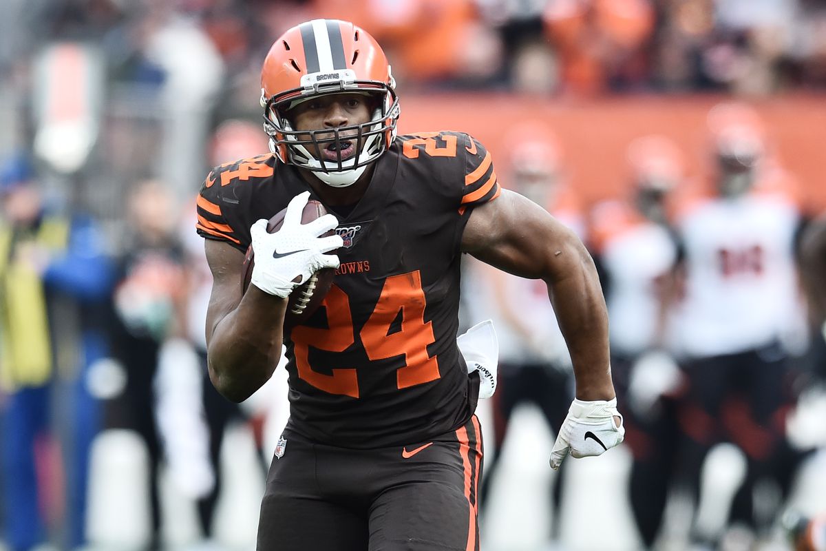 Cleveland Browns running back Nick Chubb runs for a 57-yard gain during the second half against the Cincinnati Bengals at FirstEnergy Stadium.