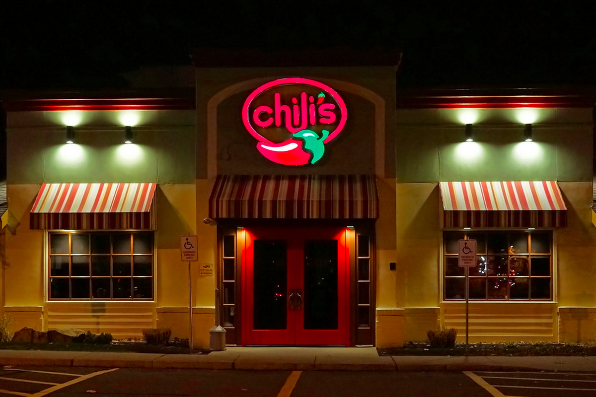 Chili's Bar & Grill.