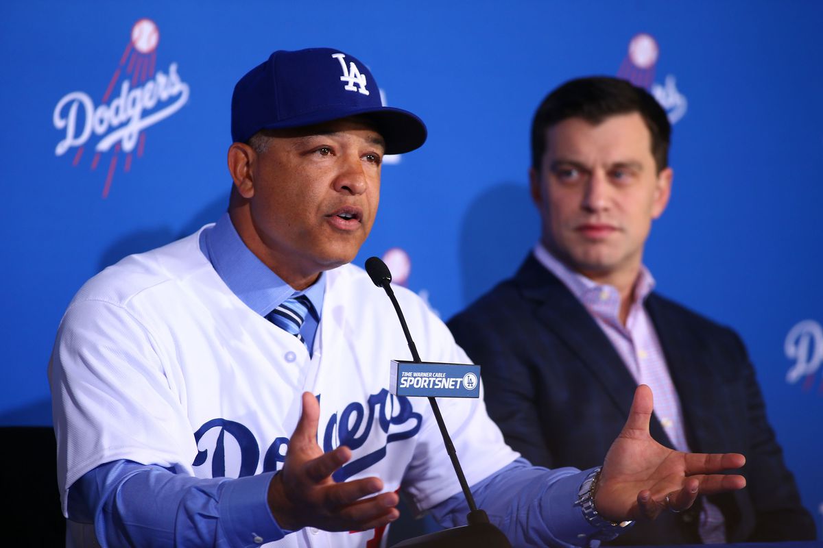 Los Angeles Dodgers Introduce Dave Roberts