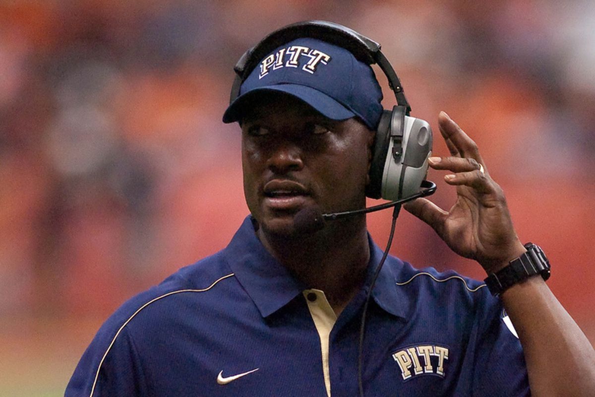 The Ravens are reportedly considering Pitt receivers coach Bobby Engram. 