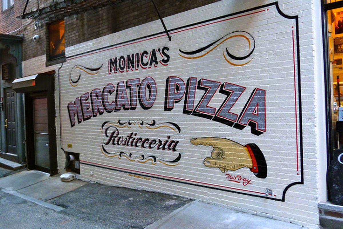 Monica's Mercato Pizza