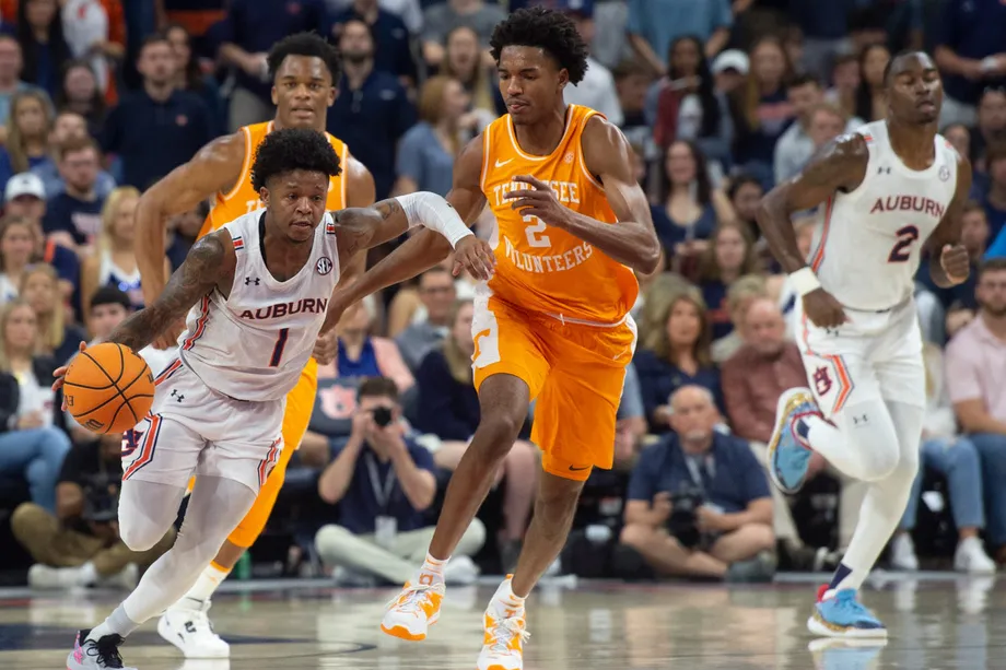 Bracketology 2023: What Auburn win over Tennessee means for SEC standings, March Madness