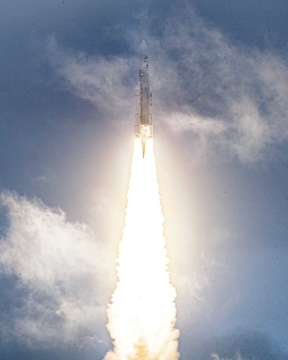 Arianespace’s Ariane 5 rocket launches with NASA’s James Webb Space Telescope onboard