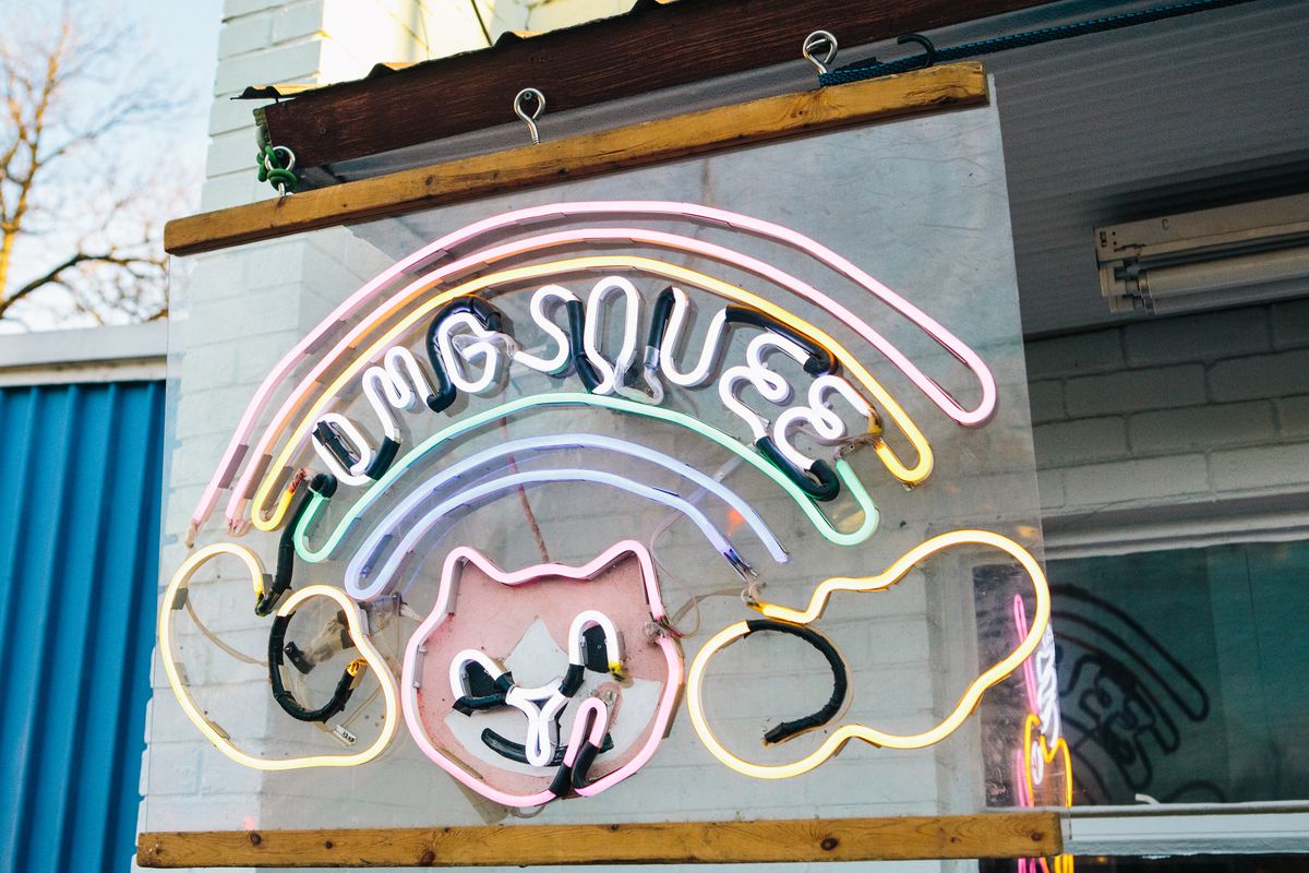 OMG Squee’s neon signage