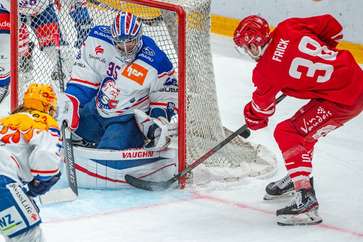 Lausanne HC v ZSC Lions: National League - Playoffs Game 3
