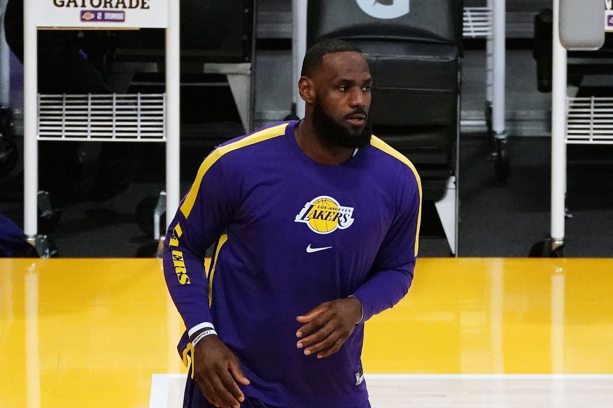 Los Angeles Lakers forward LeBron James before playing against the Toronto Raptors at Staples Center.&nbsp;