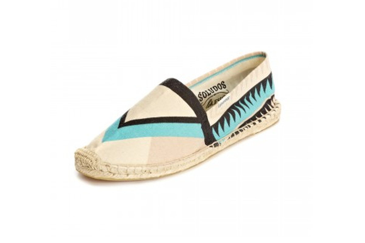 From Soludos' latest collab with LeLasso, <a href="http://www.soludos.com/shop-women/lalesso?color=Spearhead#.UXqyn-zC5e4">$45</a>