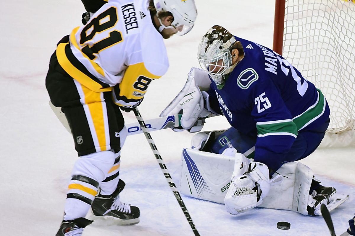 NHL: Pittsburgh Penguins at Vancouver Canucks