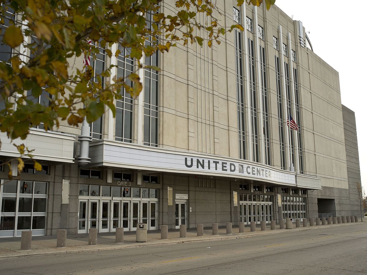 The United Center, home to both the Bulls and Blackhawks.