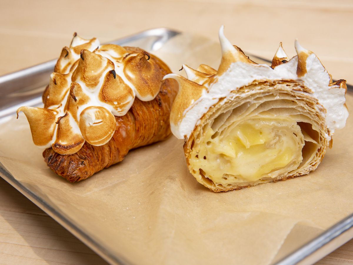 A s’more croissant split.