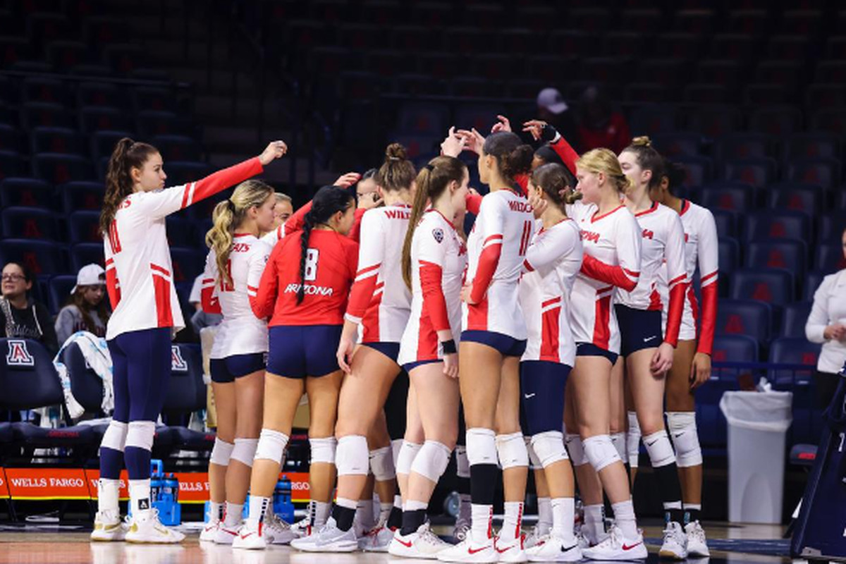 The Arizona volleyball team huddles during a match against Washington State in McKale Center on Nov. 13, 2022.