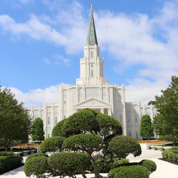 Originally opened in 2000, the Houston Texas Temple was rededicated on April 22, 2018.