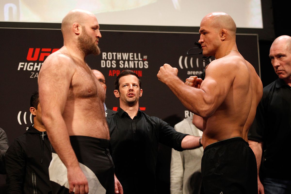 Ben Rothwell and Junior dos Santos will square off in the UFC Fight Night 86 main event.