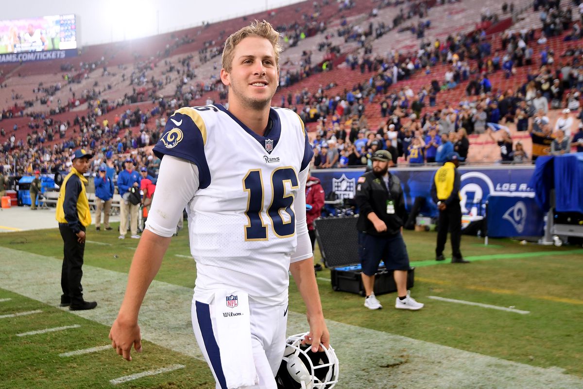 Los Angeles Rams QB Jared Goff&nbsp;smiles as he walks off the field after a 33-7 win over the Houston Texans in Week 10, Nov. 12, 2017.