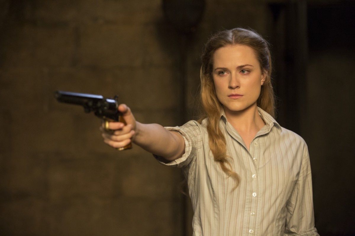 Westworld - Dolores aiming a revolver