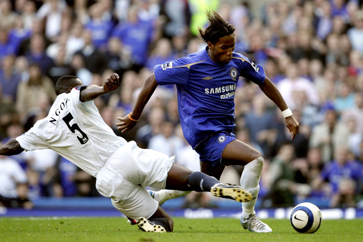 Soccer - FA Barclays Premiership - Chelsea v Bolton Wanderers - Stamford Bridge