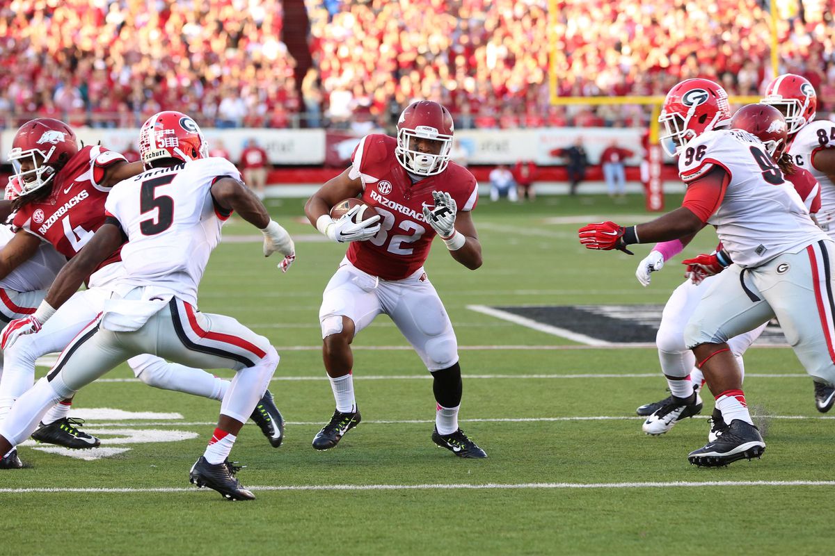 Jonathan Williams is Arkansas' only reliable rusher right now.