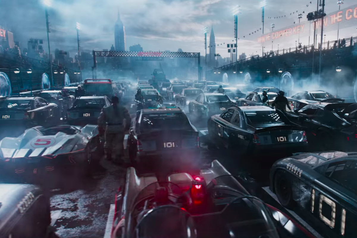 Ready Player One - race cars in the starting block