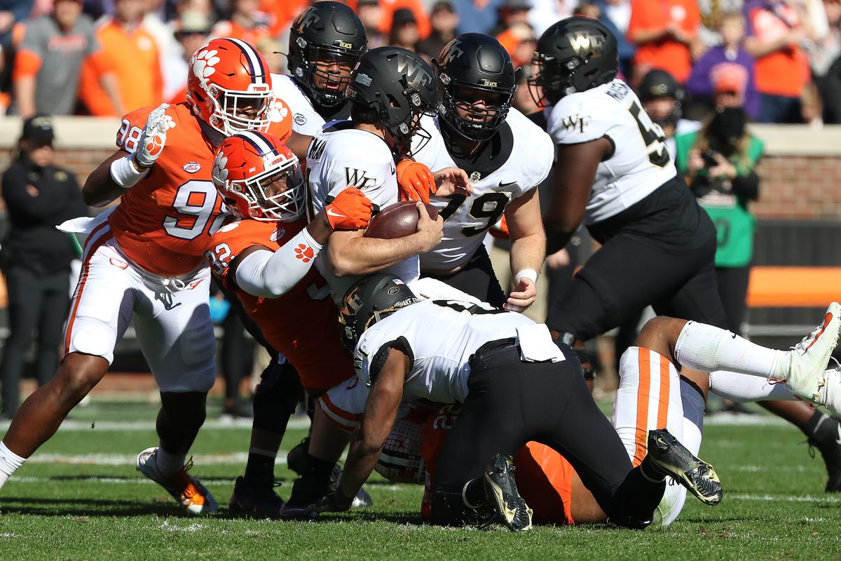 COLLEGE FOOTBALL: NOV 20 Wake Forest at Clemson