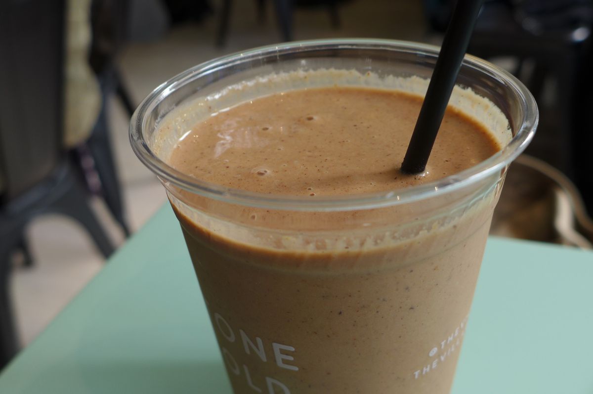 Nuts &amp; jolts smoothie