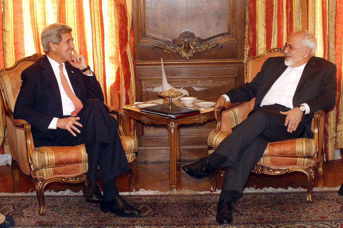 Kerry Meets With Iranian Foreign Minister At UN