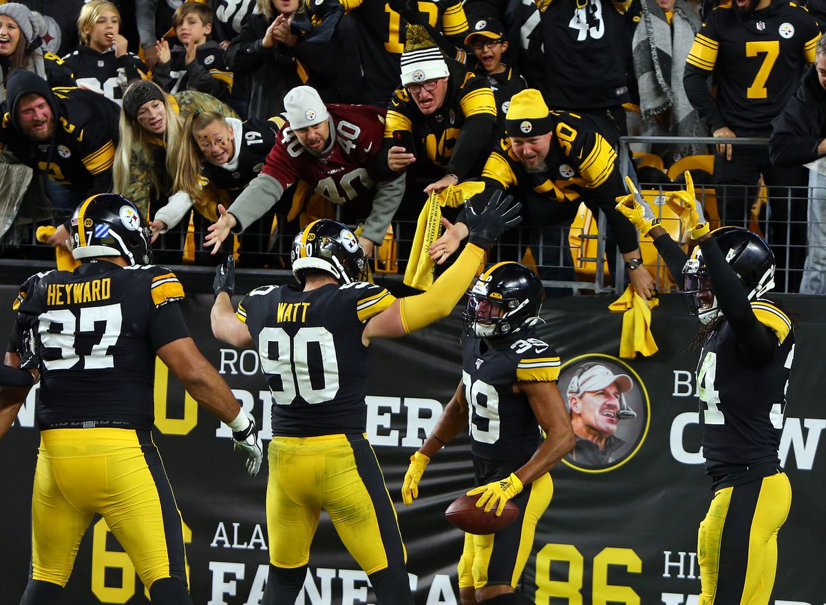 Los Angeles Rams v Pittsburgh Steelers