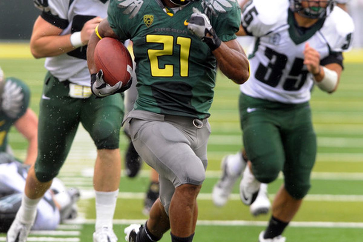 The St. Louis Rams will host Oregon RB LaMichael James on Monday. Would he be a fit for the team?