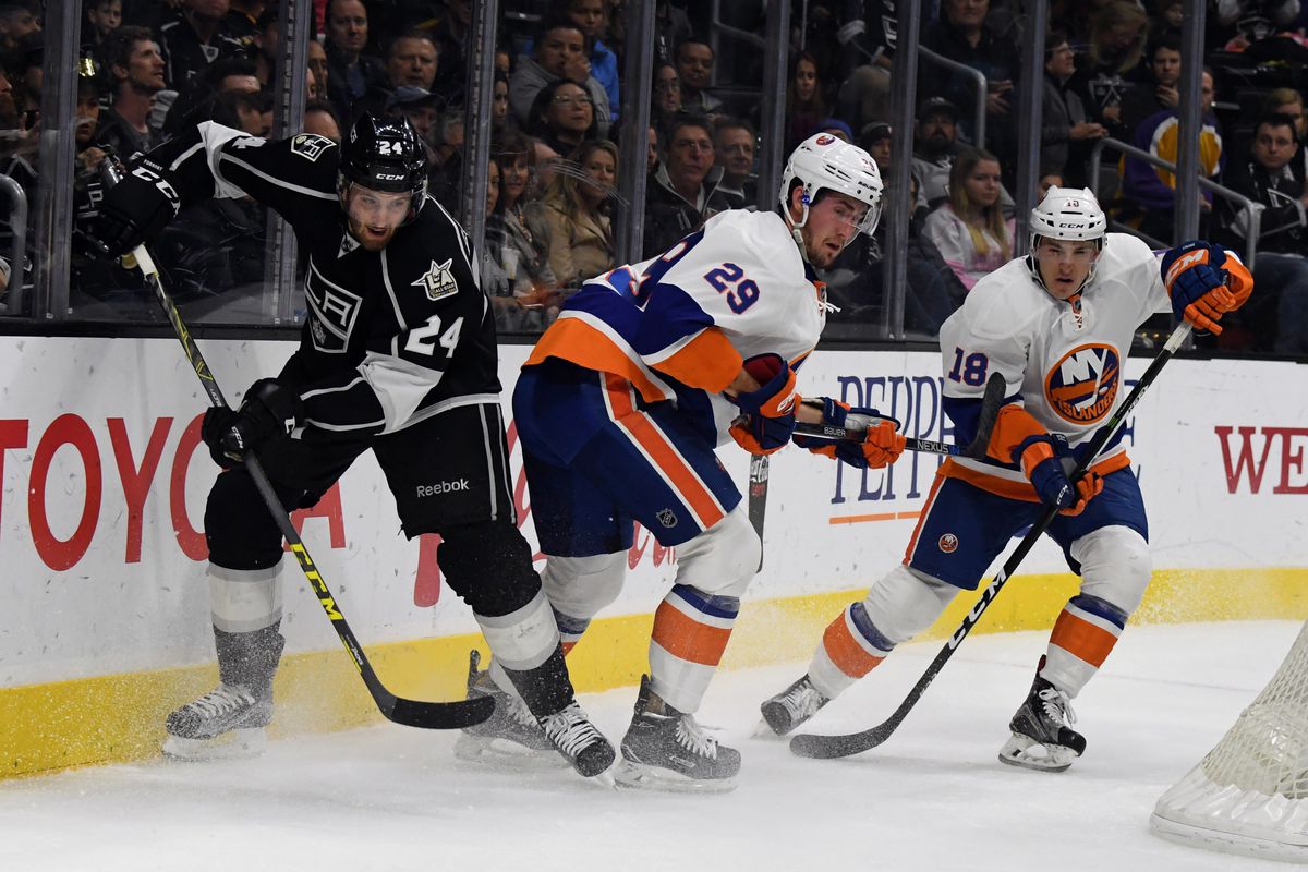 NHL: New York Islanders at Los Angeles Kings